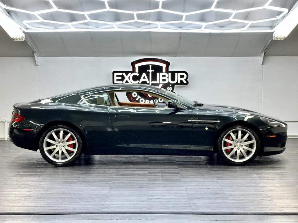 2005 Aston Martin DB9 - Image 16 of 31