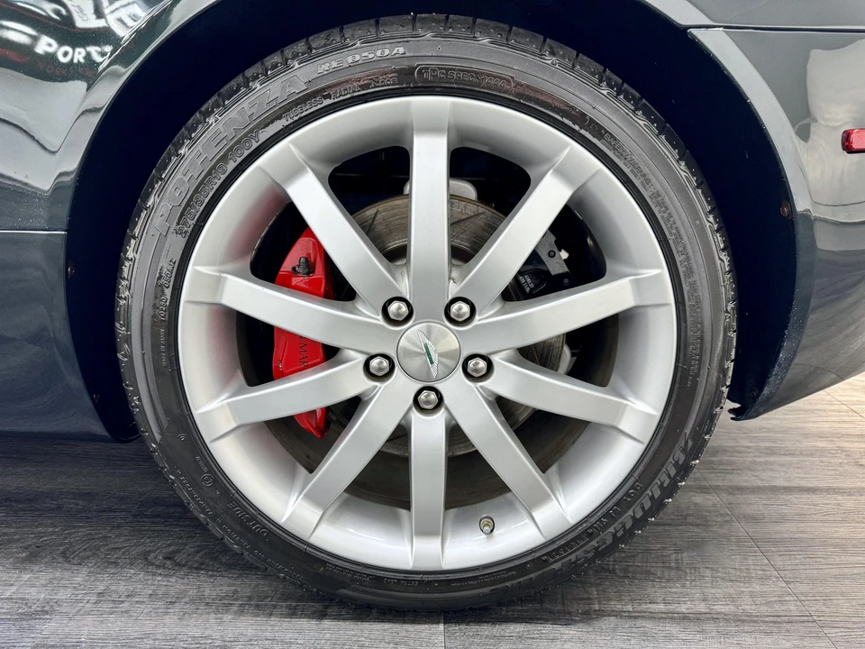 2005 Aston Martin DB9 - Image 30 of 31