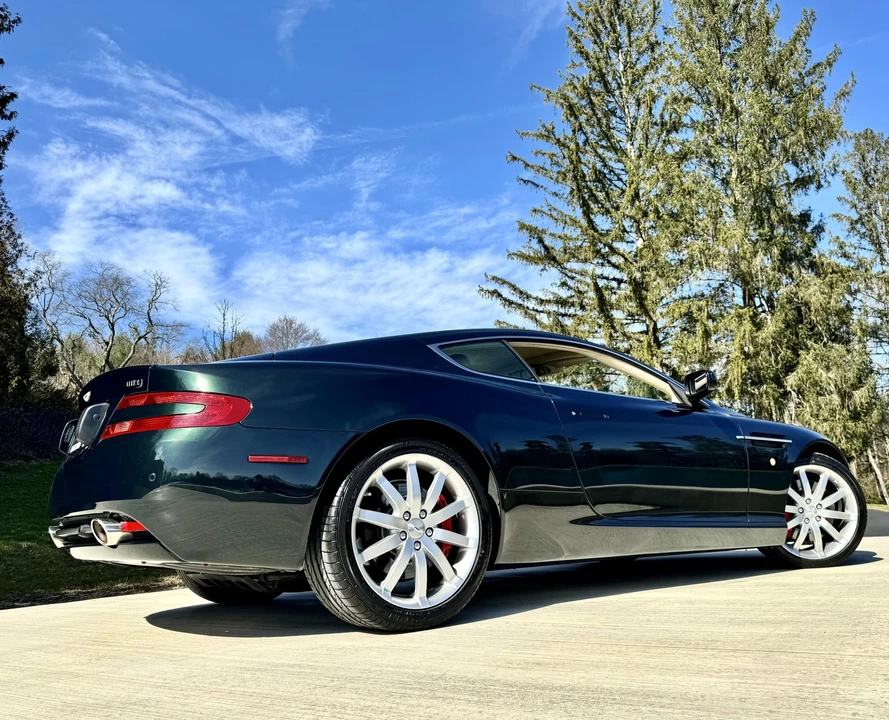 2005 Aston Martin DB9 - Image 7 of 31