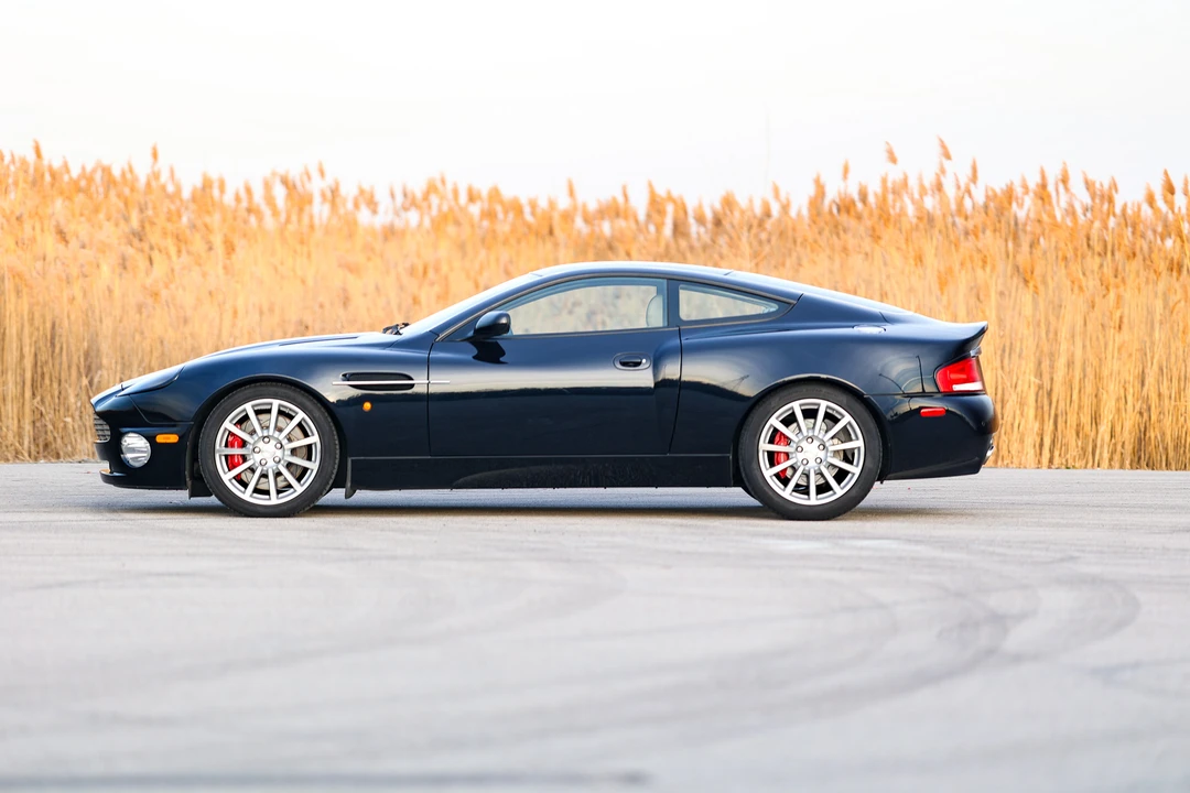 2005 Aston Martin Vanquish 1st Gen - Image 10 of 31