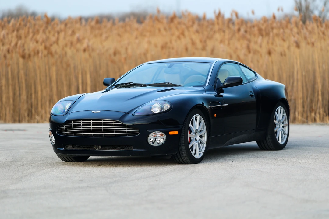 2005 Aston Martin Vanquish 1st Gen - Image 9 of 31