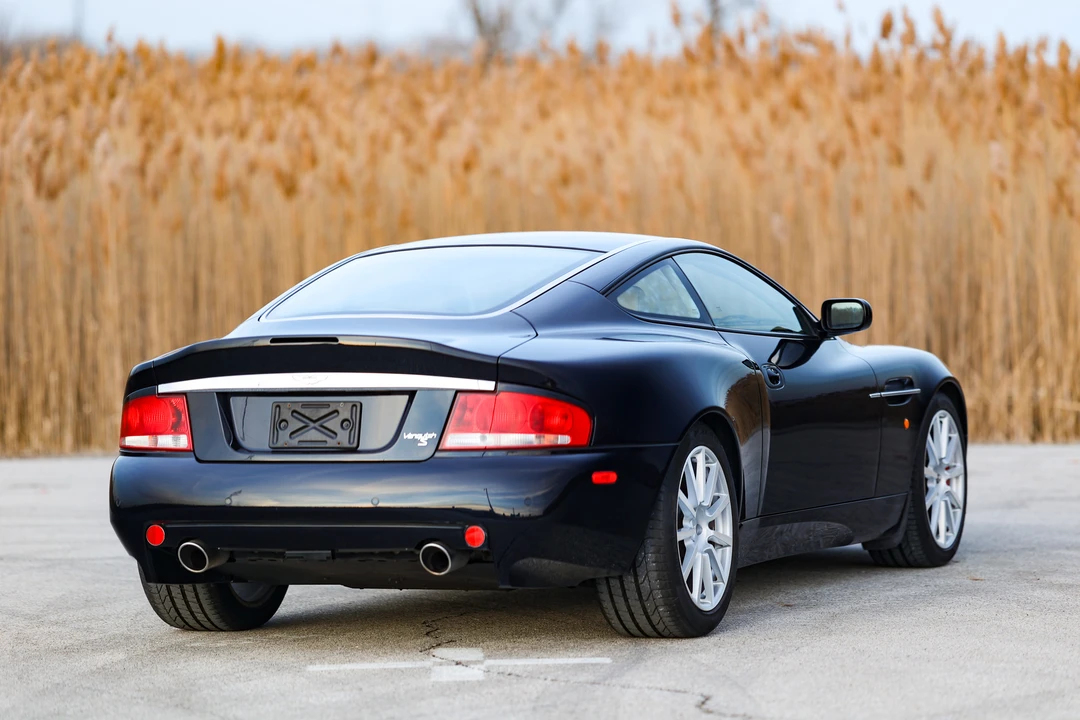 2005 Aston Martin Vanquish 1st Gen - Image 30 of 31
