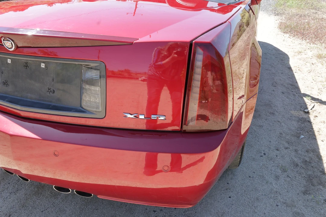 2005 Cadillac XLR - Image 21 of 31