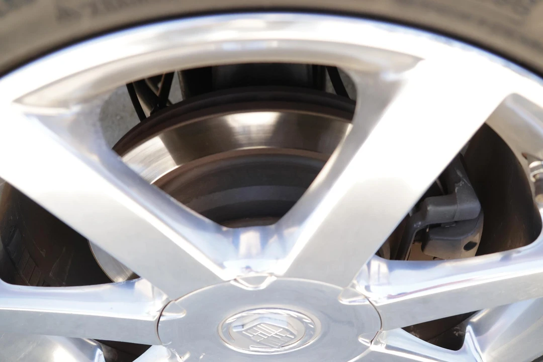 2005 Cadillac XLR - Image 24 of 31