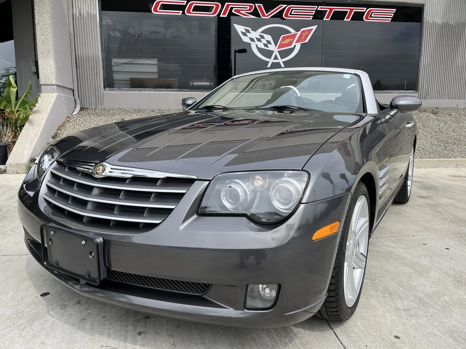2005 Chrysler Crossfire - Image 3 of 31