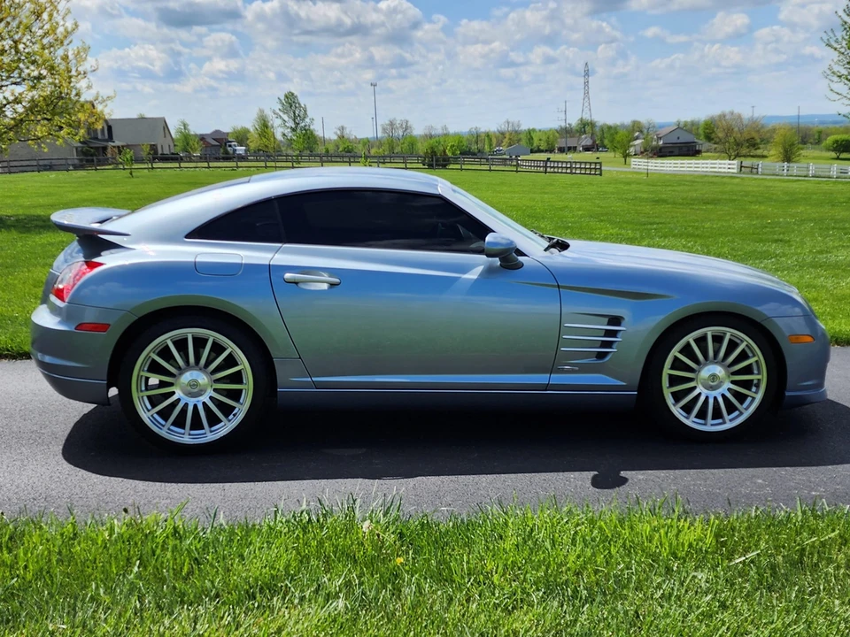 2005 Chrysler Crossfire - Image 8 of 31