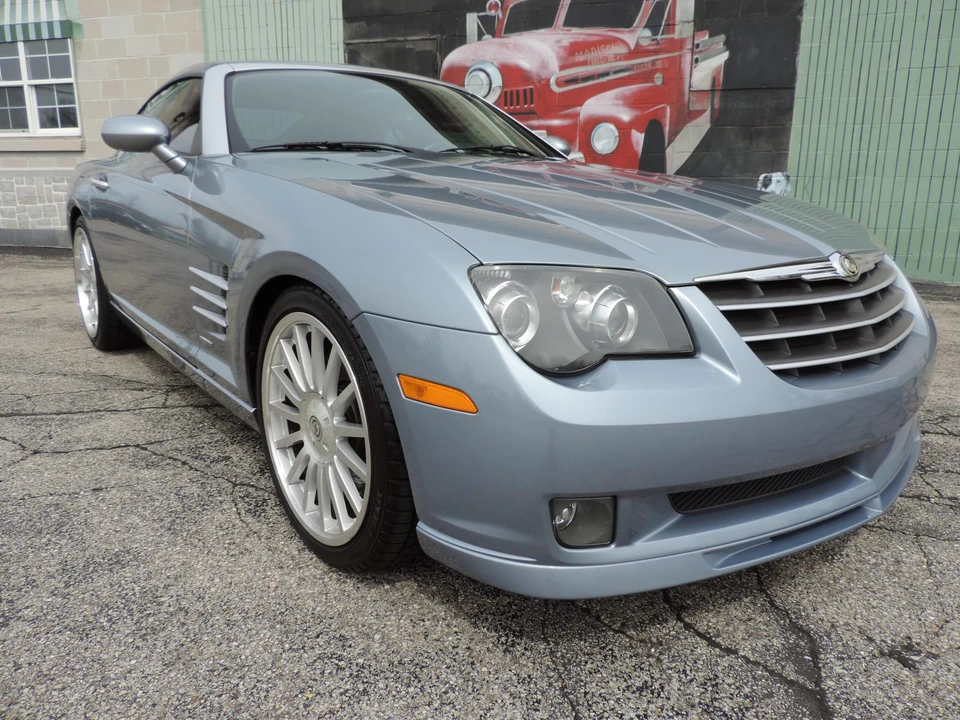 2005 Chrysler Crossfire - Image 9 of 31