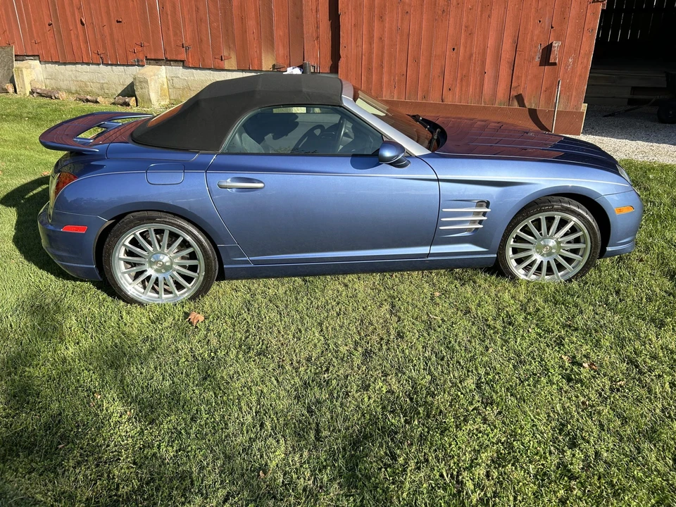 2005 Chrysler Crossfire - Image 17 of 31