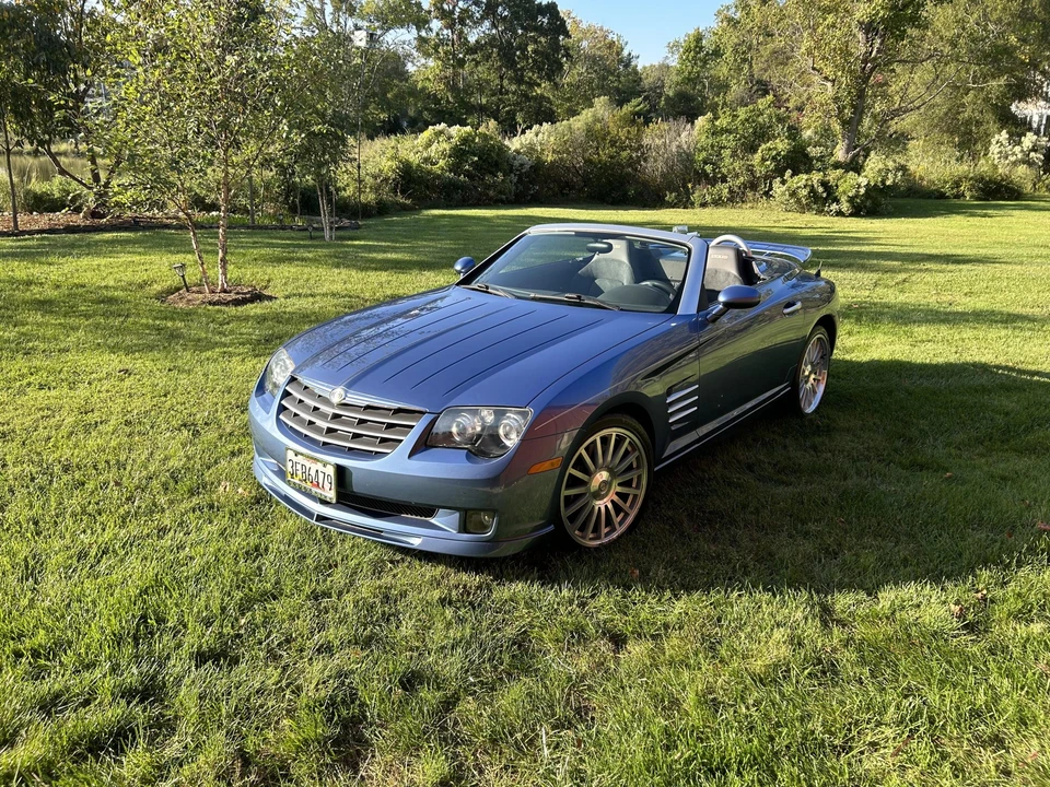 2005 Chrysler Crossfire - Image 2 of 31