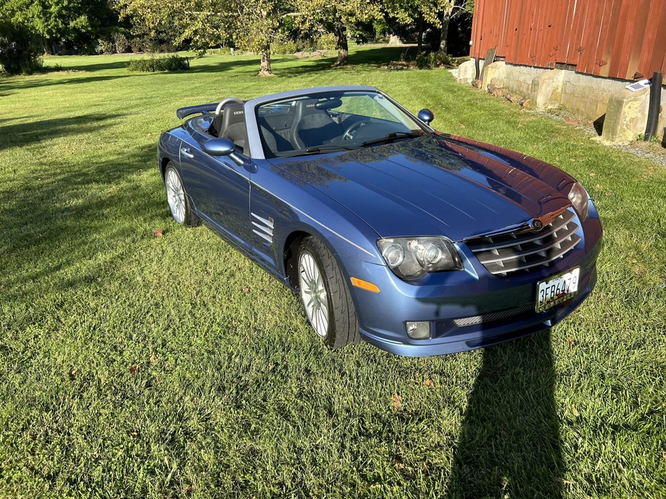 2005 Chrysler Crossfire - Image 6 of 31