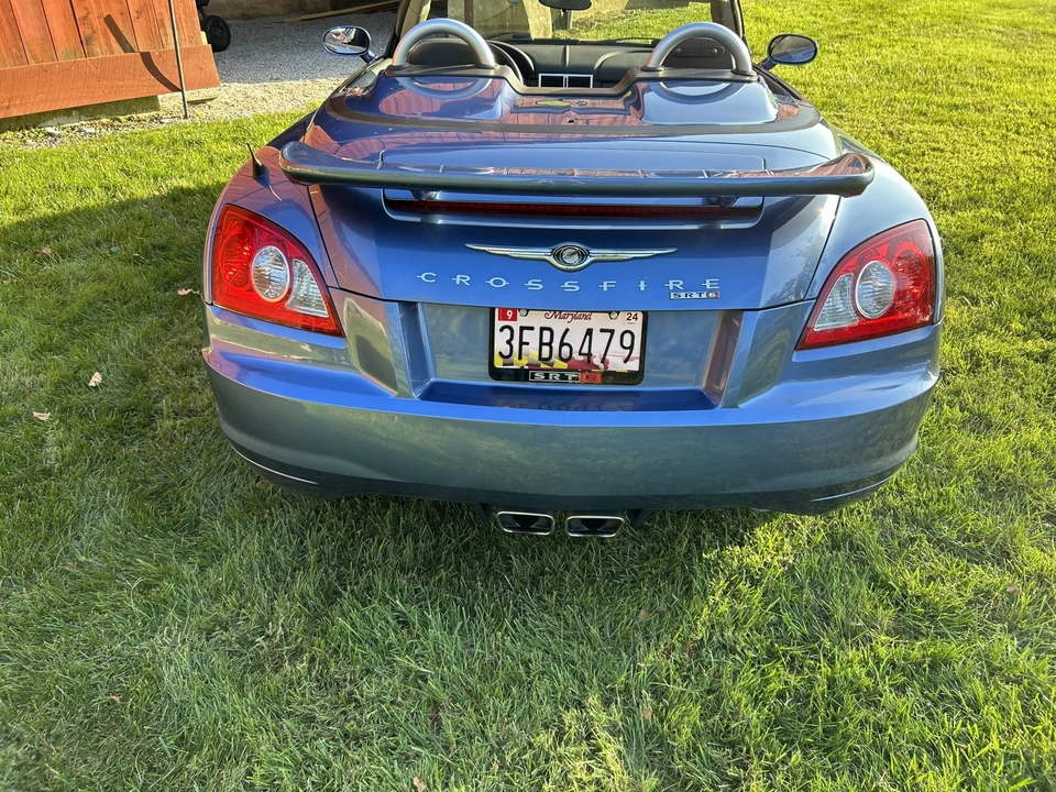 2005 Chrysler Crossfire - Image 23 of 31