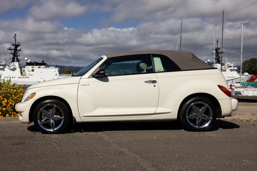 2005 Chrysler PT Cruiser - Image 18 of 31