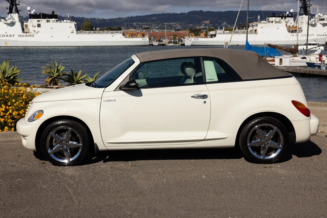 2005 Chrysler PT Cruiser - Image 19 of 31