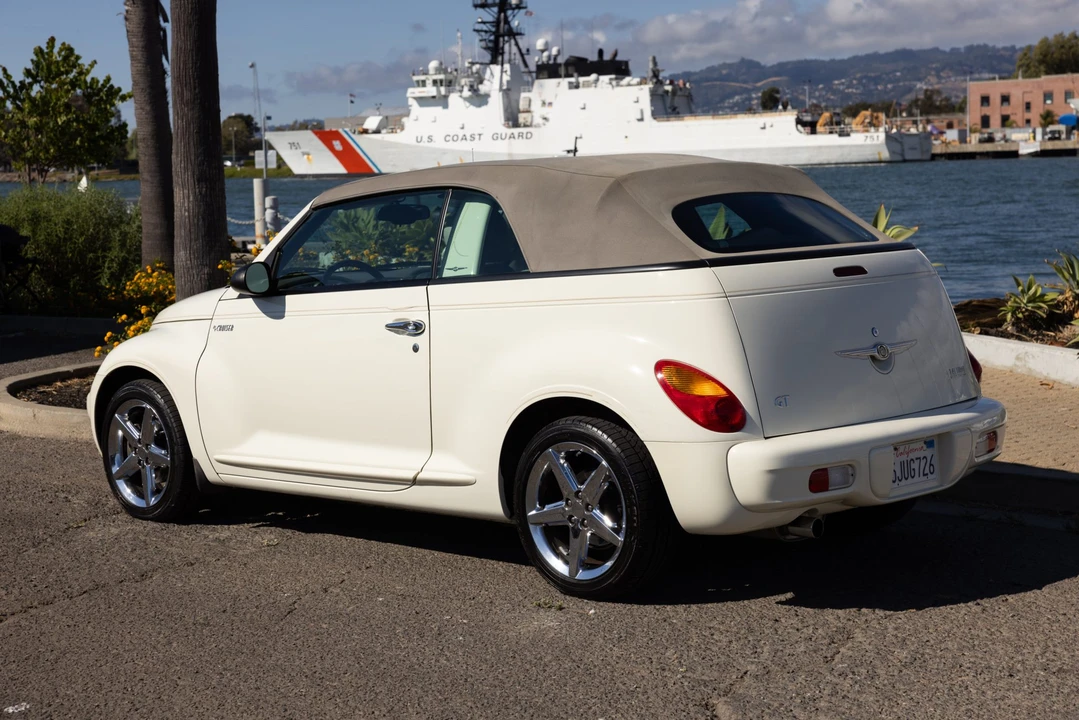 2005 Chrysler PT Cruiser - Image 21 of 31