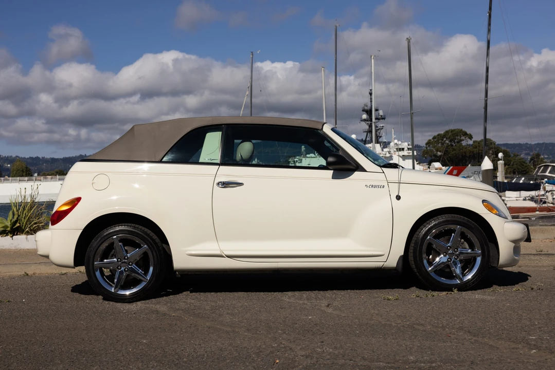 2005 Chrysler PT Cruiser - Image 29 of 31