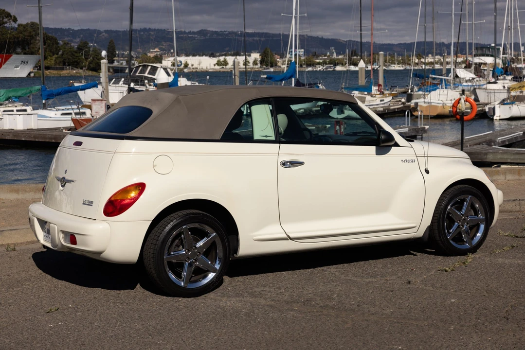 2005 Chrysler PT Cruiser - Image 27 of 31