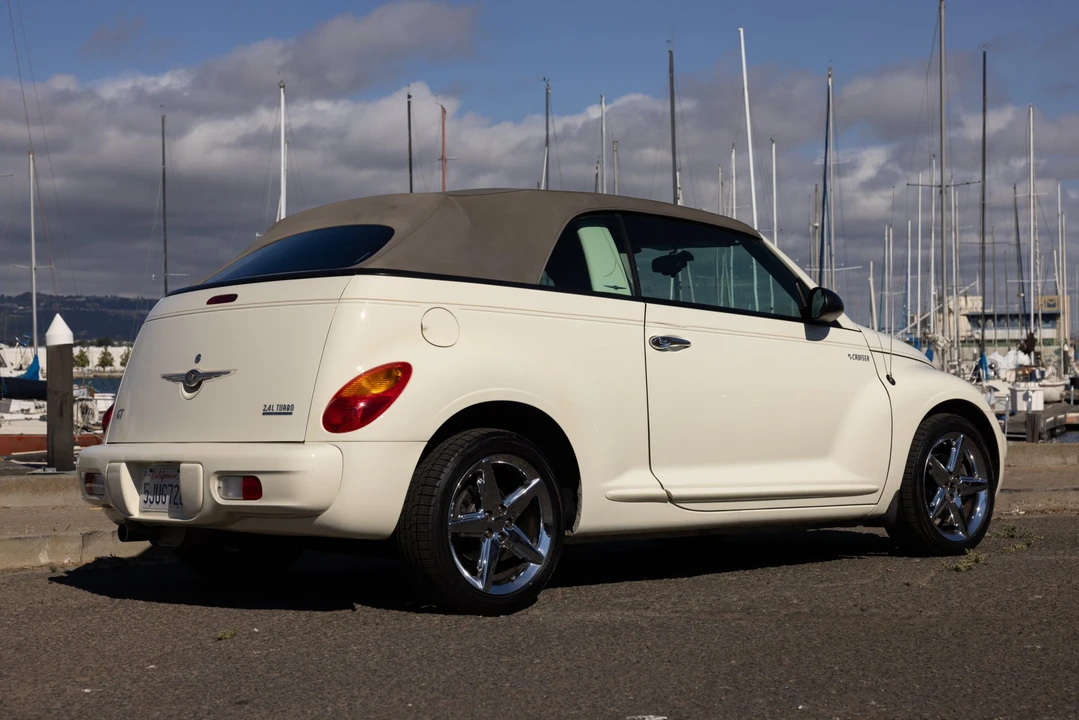 2005 Chrysler PT Cruiser - Image 25 of 31