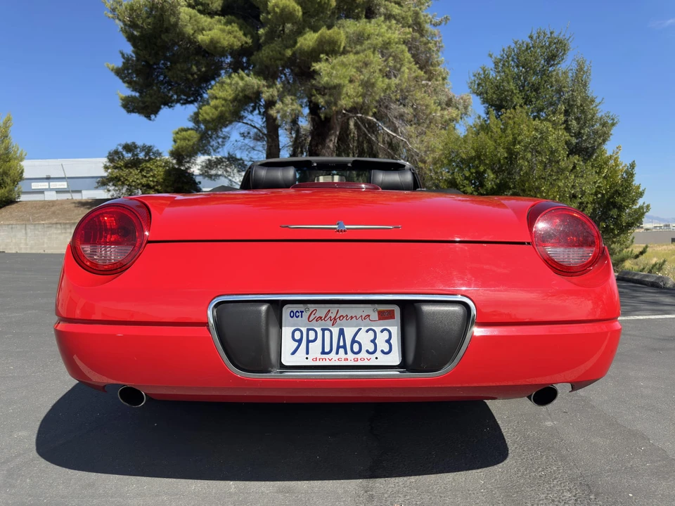 2005 Ford Thunderbird 11th Gen - Image 8 of 31