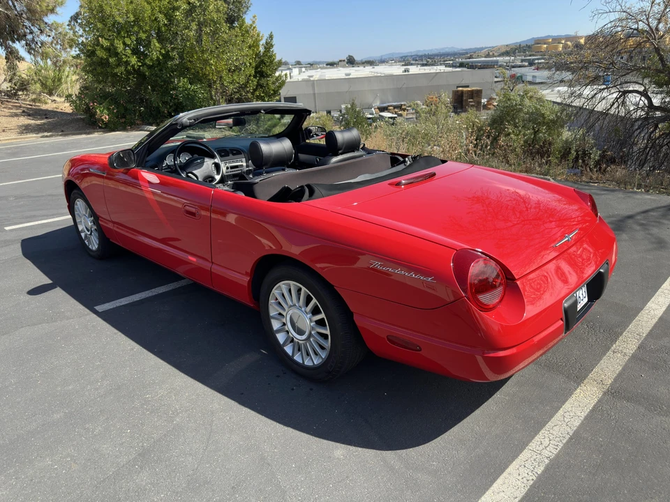 2005 Ford Thunderbird 11th Gen - Image 5 of 31
