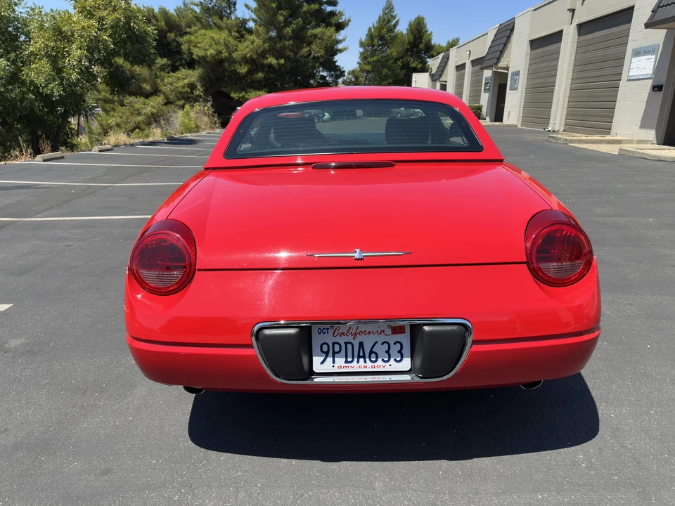 2005 Ford Thunderbird 11th Gen - Image 25 of 31