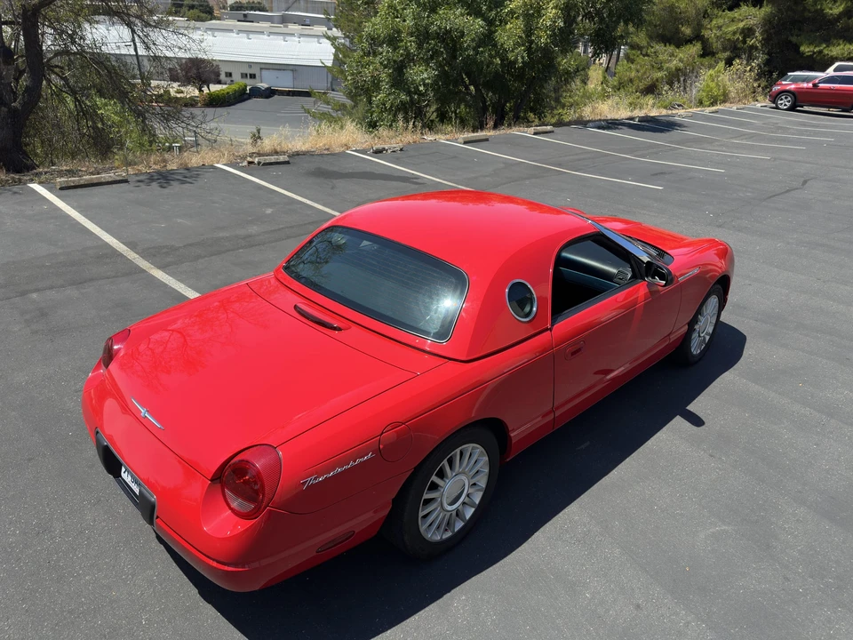 2005 Ford Thunderbird 11th Gen - Image 29 of 31