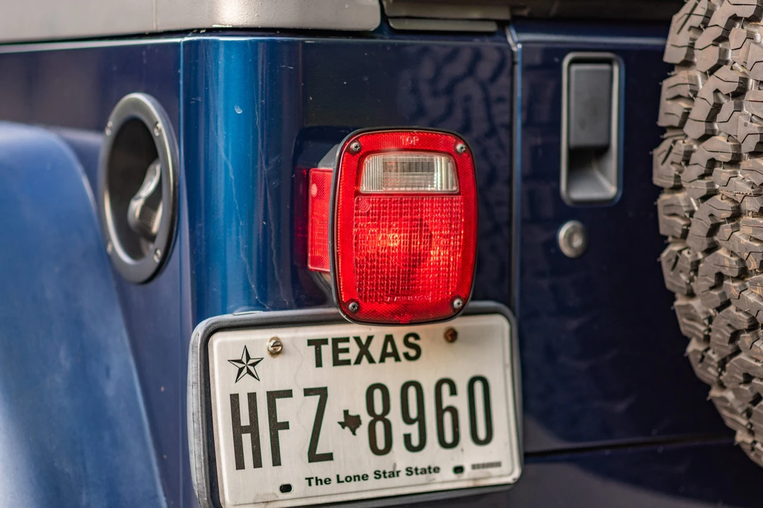2005 Jeep TJ Wrangler - Image 24 of 31