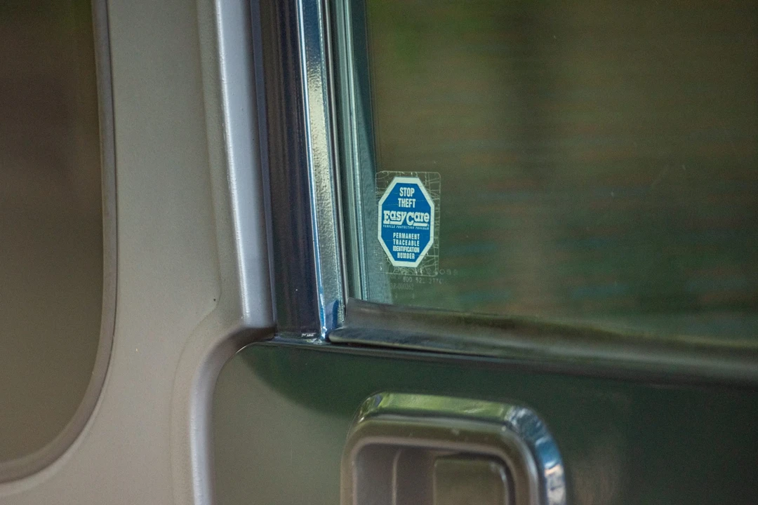 2005 Jeep TJ Wrangler - Image 29 of 31