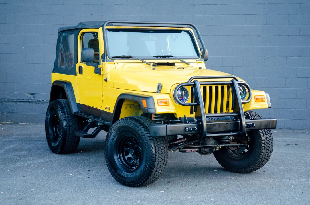 2005 Jeep TJ Wrangler - Image 15 of 31