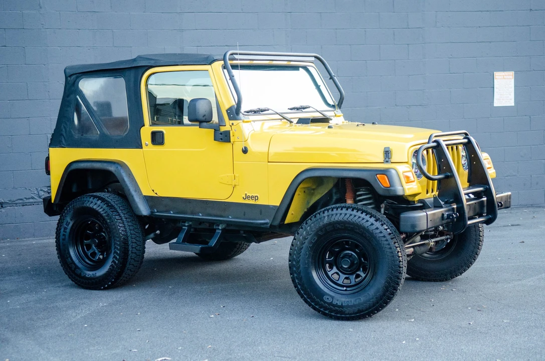 2005 Jeep TJ Wrangler - Image 18 of 31