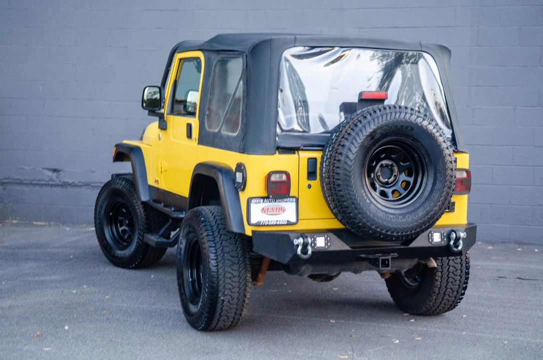 2005 Jeep TJ Wrangler - Image 29 of 31