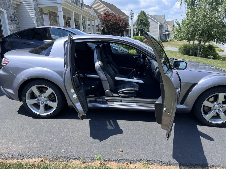 2005 Mazda RX-8 1st Gen - Image 15 of 31