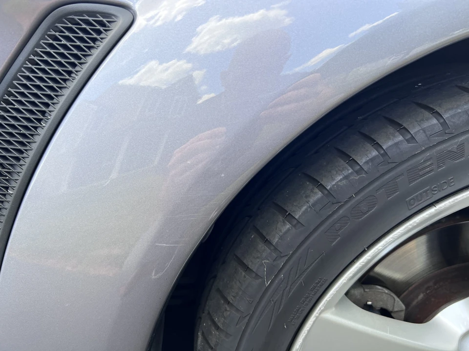 2005 Mazda RX-8 1st Gen - Image 19 of 31