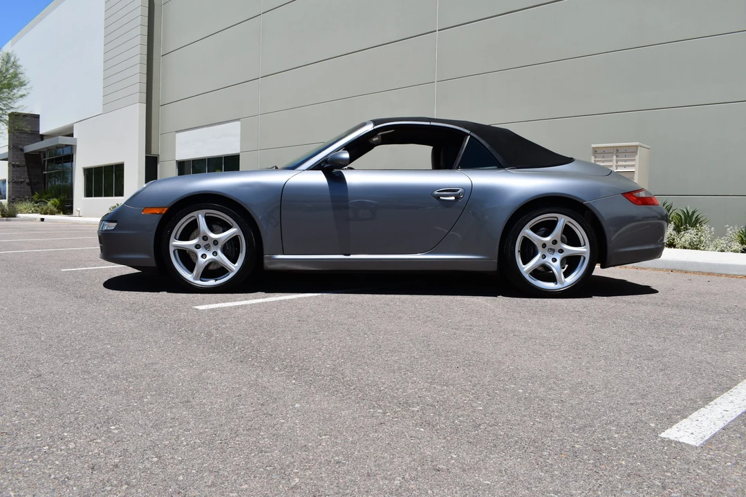 2005 Porsche 997 Carrera - Image 16 of 31