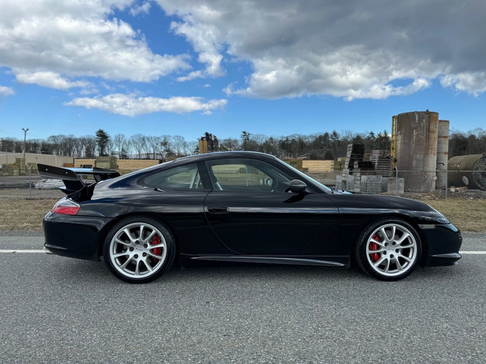 2005 Porsche 996 GT3 - Image 13 of 31