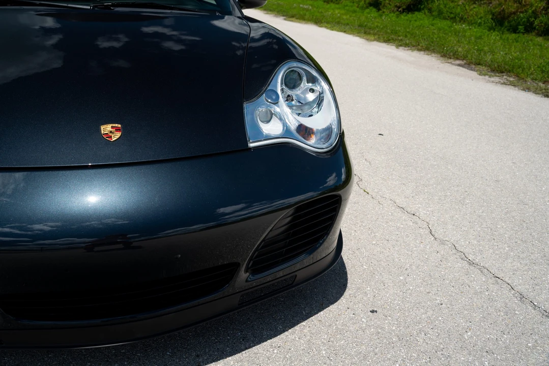 2005 Porsche 996 Turbo - Image 16 of 31