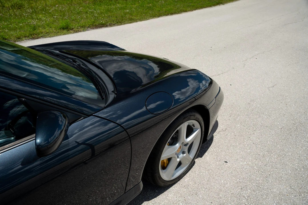 2005 Porsche 996 Turbo - Image 19 of 31