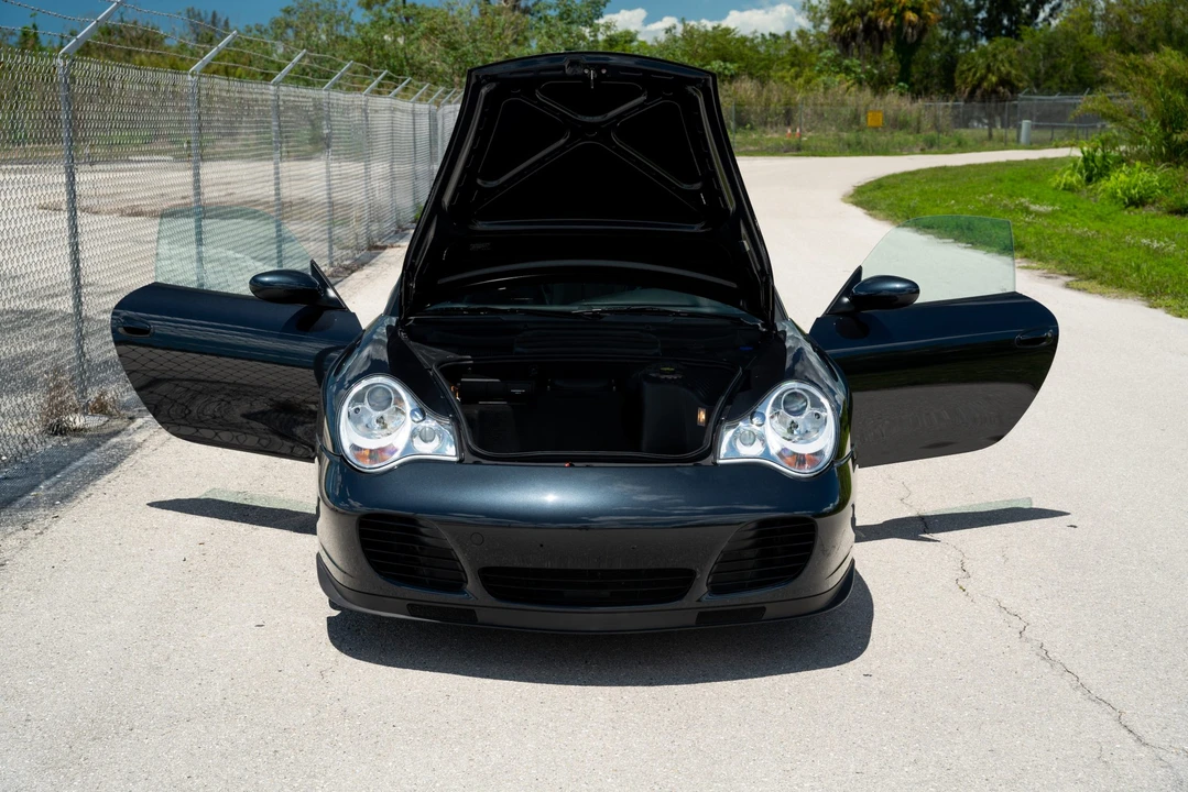 2005 Porsche 996 Turbo - Image 10 of 31