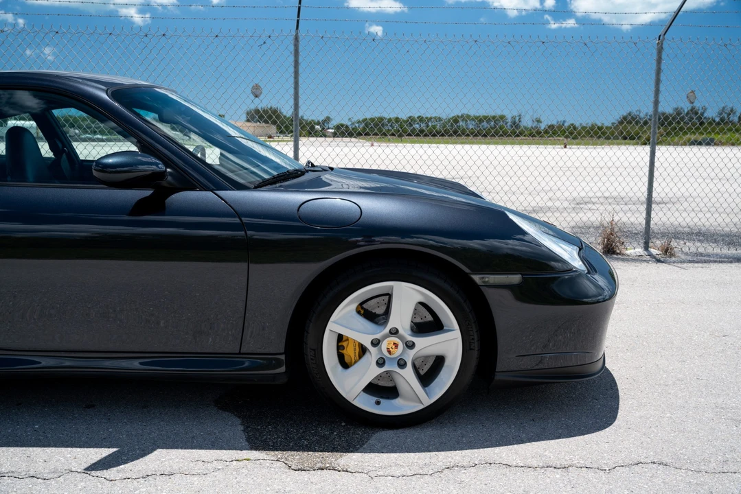 2005 Porsche 996 Turbo - Image 21 of 31