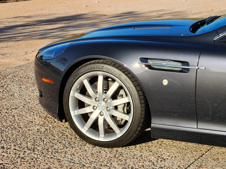 2006 Aston Martin DB9 - Image 25 of 31