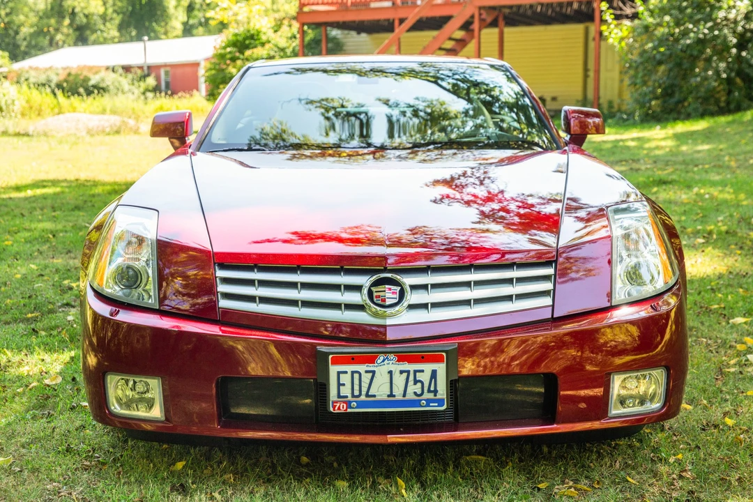 2006 Cadillac XLR - Image 8 of 31