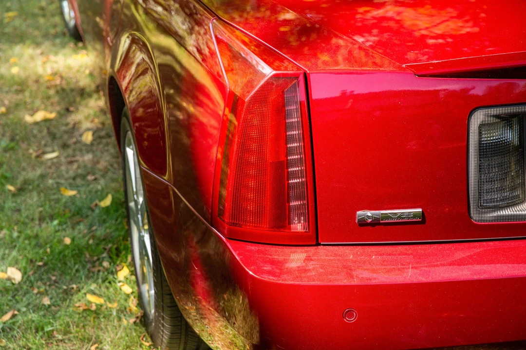 2006 Cadillac XLR - Image 17 of 31