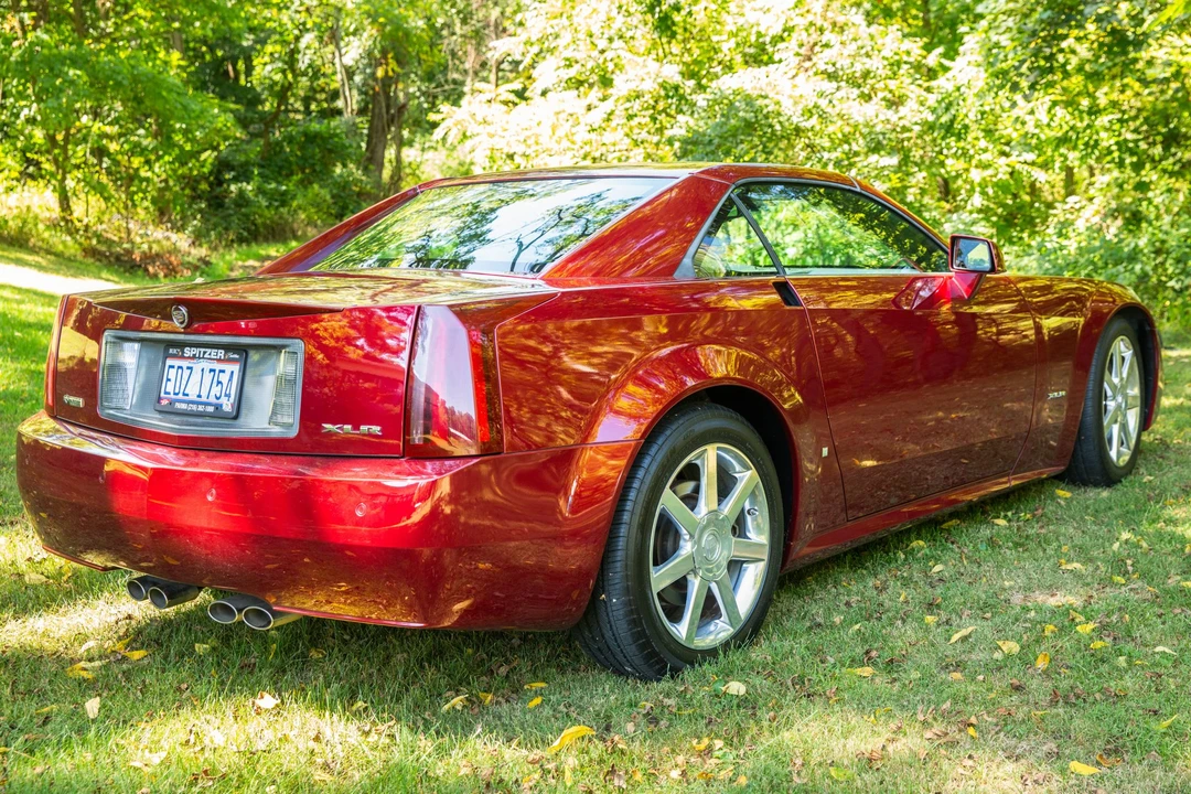 2006 Cadillac XLR - Image 5 of 31