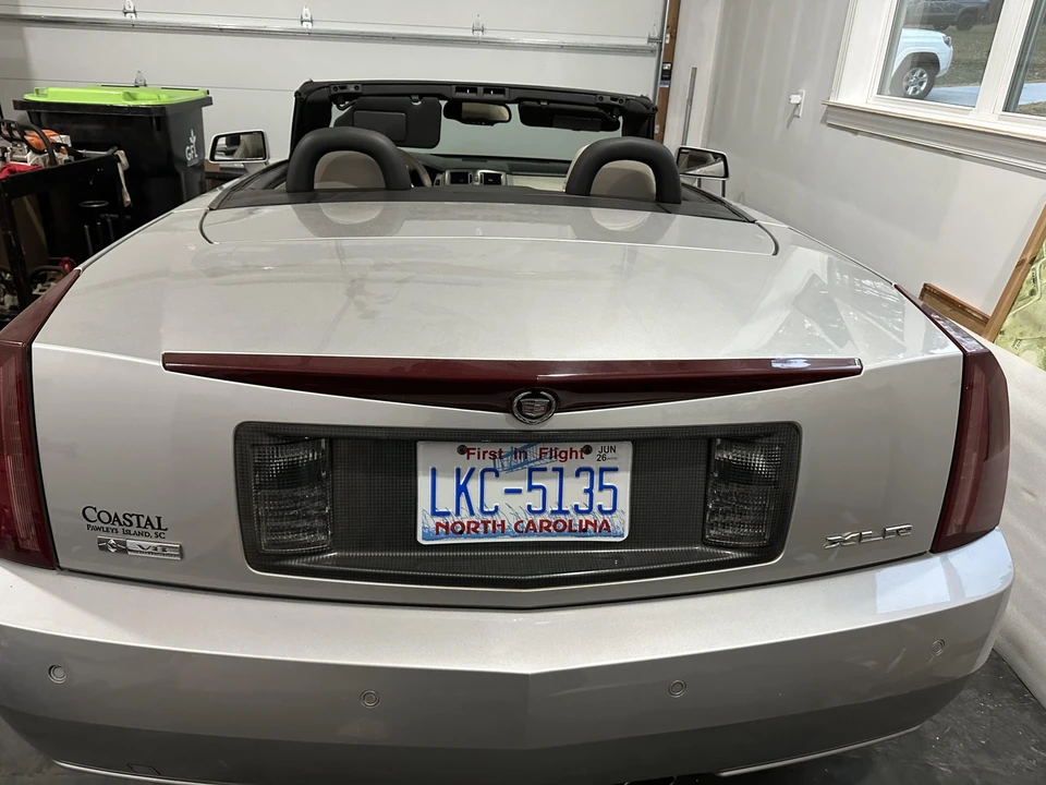 2006 Cadillac XLR - Image 16 of 31
