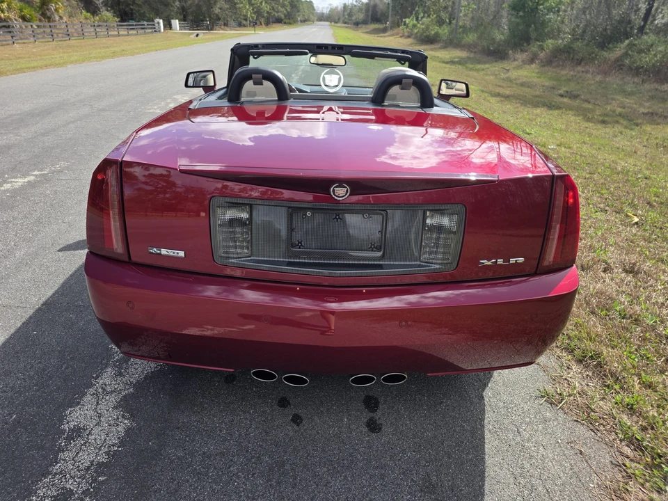 2006 Cadillac XLR - Image 9 of 31