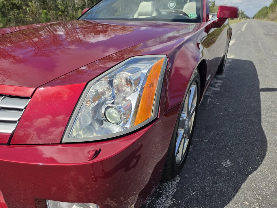 2006 Cadillac XLR - Image 17 of 31