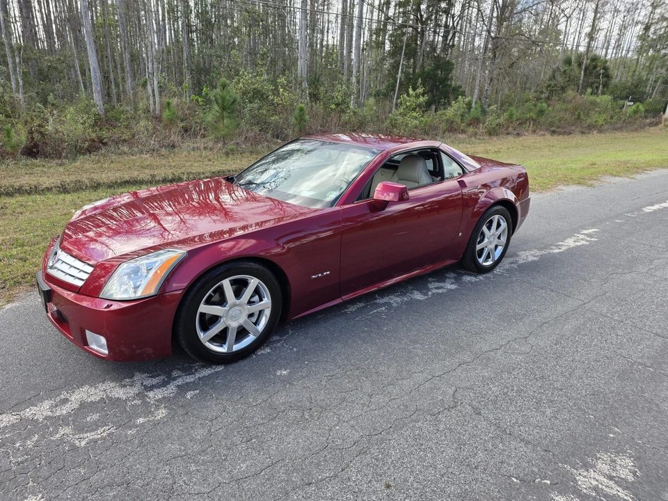 2006 Cadillac XLR - Image 12 of 31