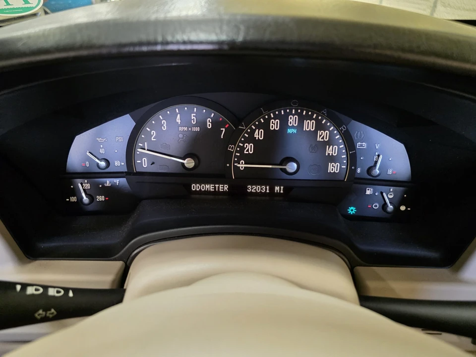 2006 Cadillac XLR - Image 30 of 31