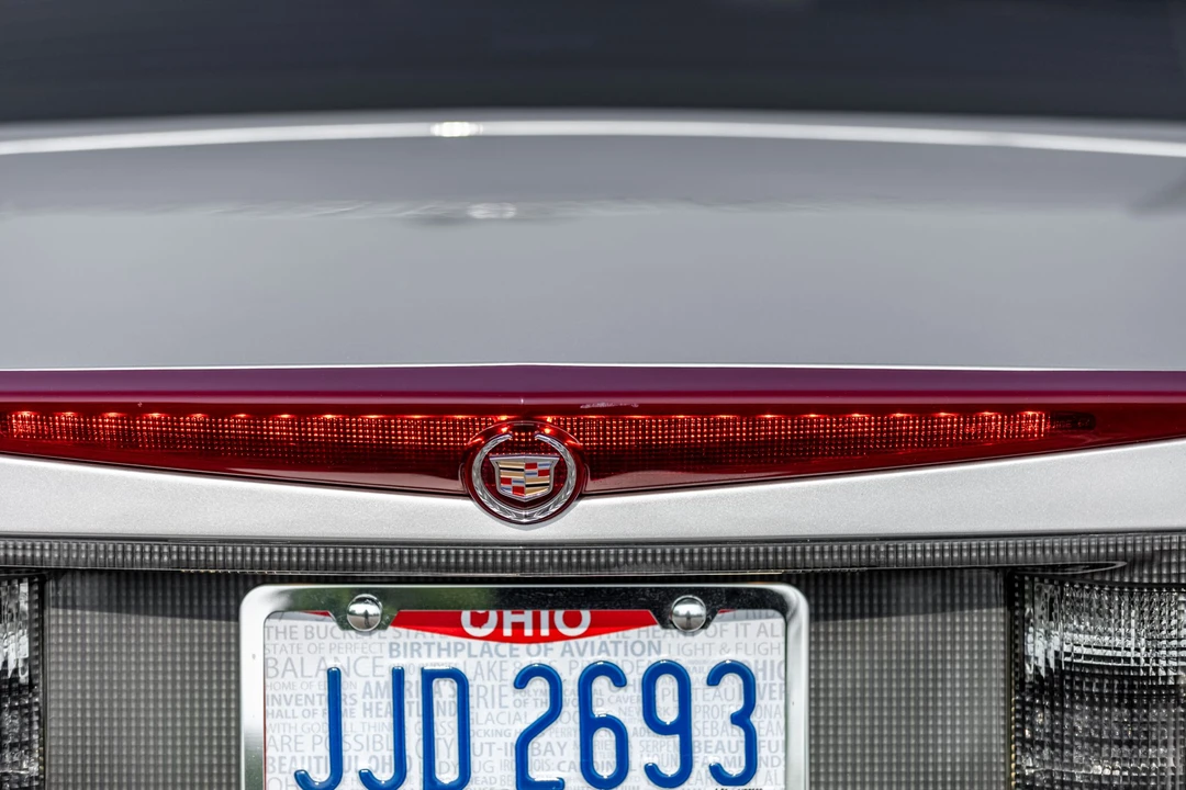 2006 Cadillac XLR - Image 27 of 31