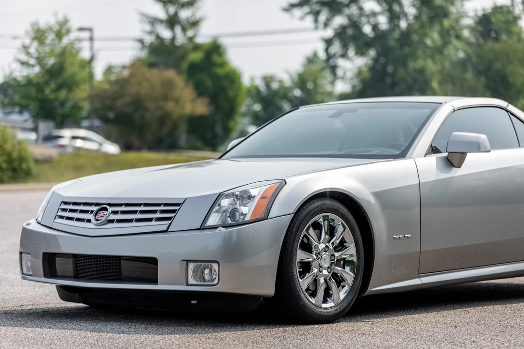 2006 Cadillac XLR - Image 17 of 31