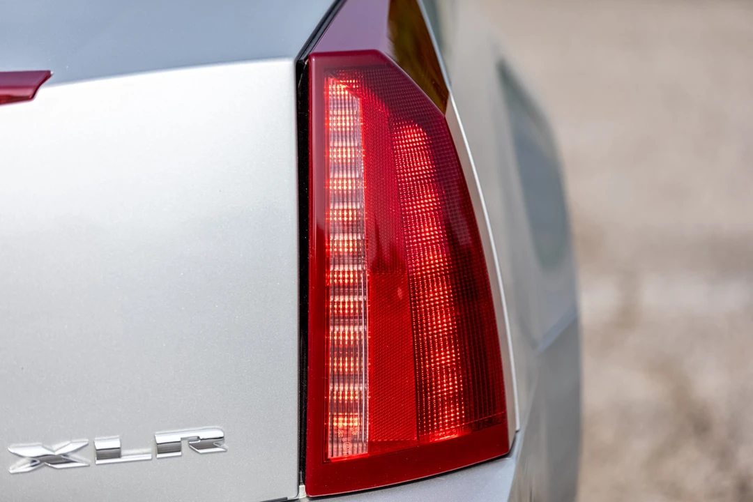 2006 Cadillac XLR - Image 31 of 31